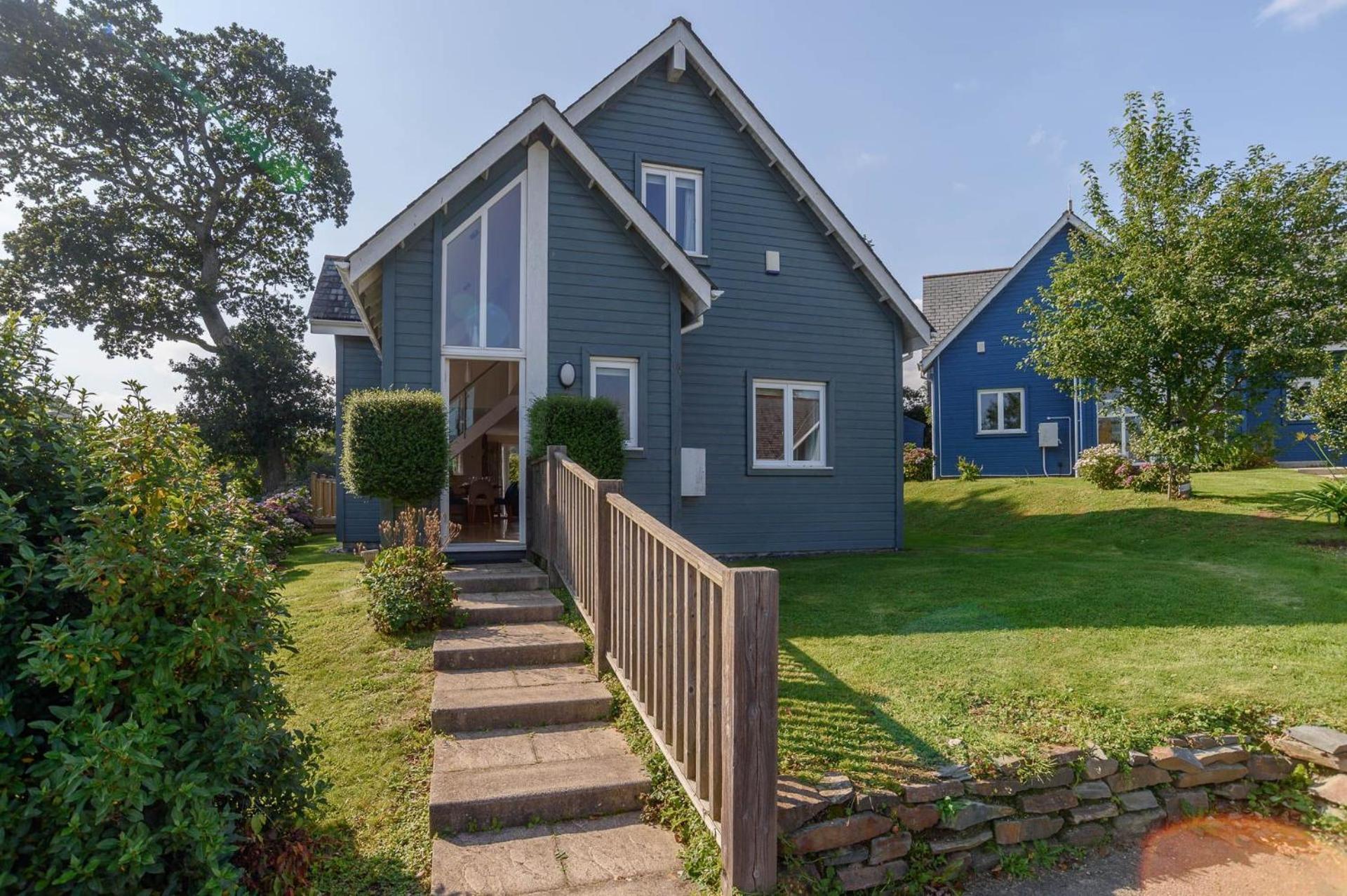 Luxurious 3 Bedroom New England Style - Trewhiddle V7 St Austell